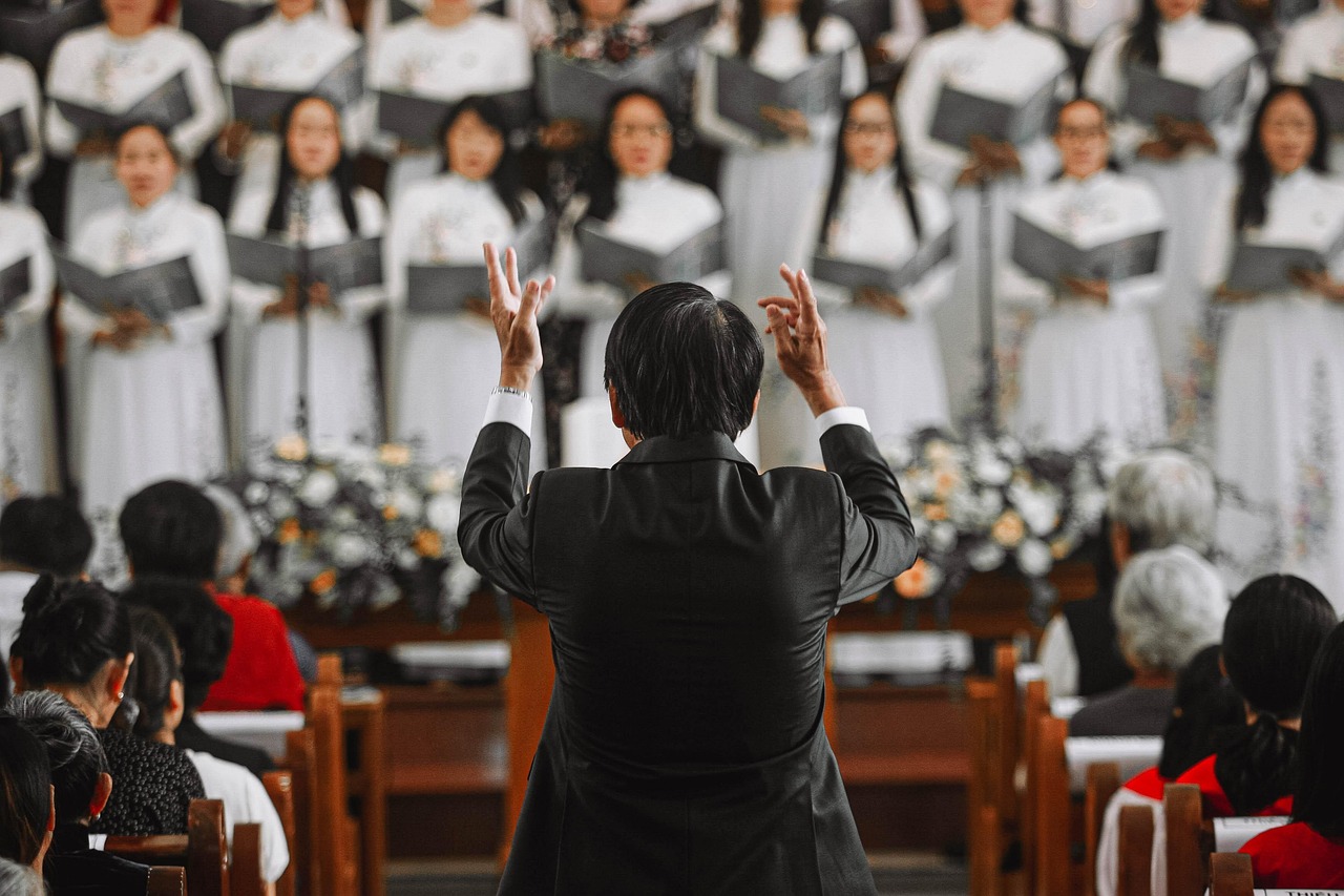 choir, choir master, church, conductor, chorale, church choir, music, church music, holy music, congregation, choir members, singers, singing, worshipping, worship songs, choir, choir, choir, choir, choir, conductor, singing